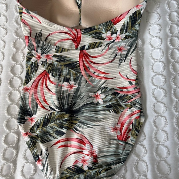 Kona Sol Tropical Floral One Piece Swimsuit - Green, Red, White - Picture 5 of 6